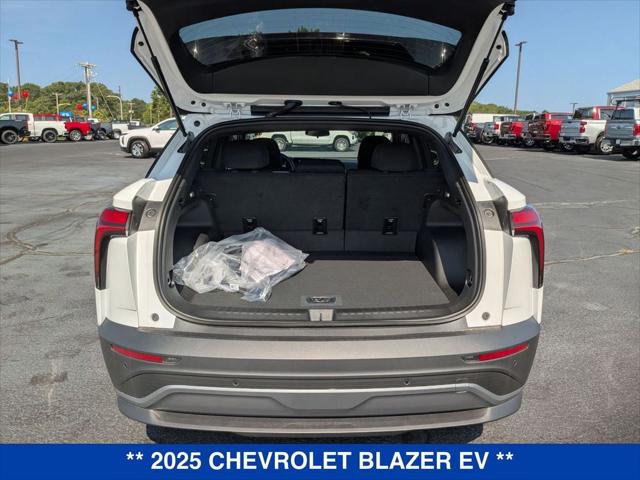 2025 Chevrolet V Blazer LT AWD
