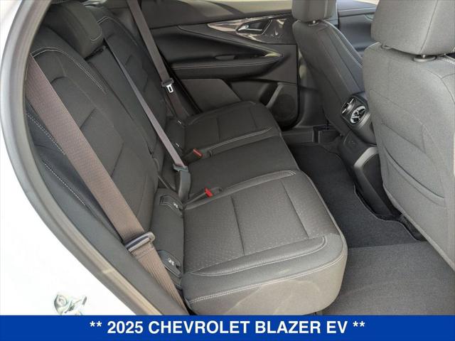 2025 Chevrolet V Blazer LT AWD