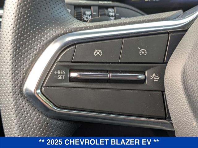 2025 Chevrolet V Blazer LT AWD
