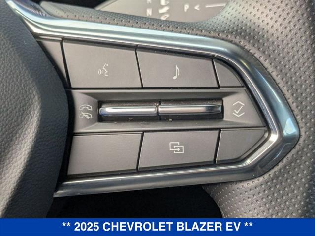 2025 Chevrolet V Blazer LT AWD