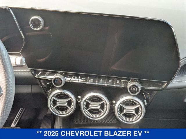2025 Chevrolet V Blazer LT AWD