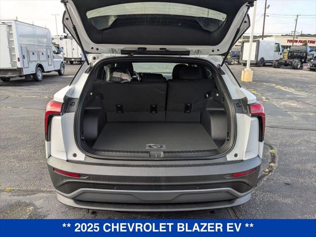 2025 Chevrolet V Blazer LT AWD