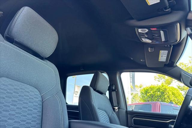 2025 Ram 1500 Big Horn Crew Cab 4x2 5'7" Box