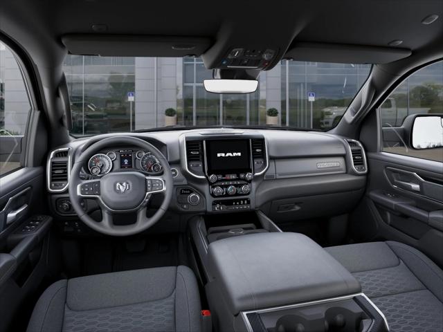 2025 Ram 1500 Big Horn Crew Cab 4x2 5'7" Box
