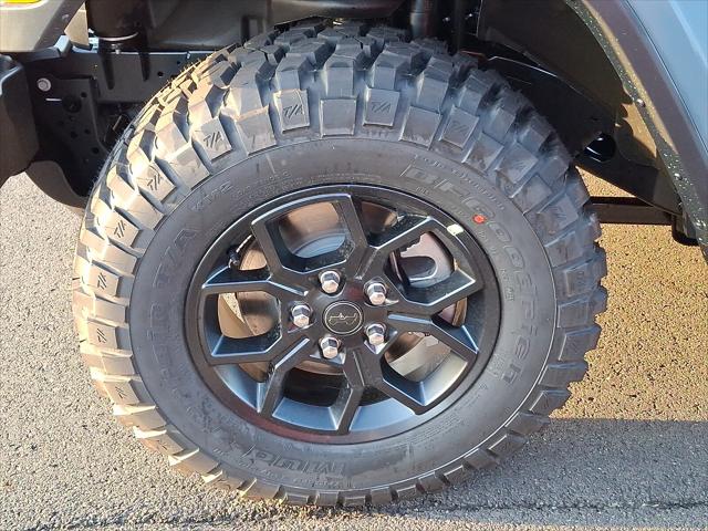 2025 Jeep Gladiator GLADIATOR HIGH TIDE 4X4