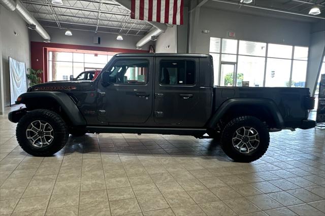 2025 Jeep Gladiator GLADIATOR MOJAVE 4X4