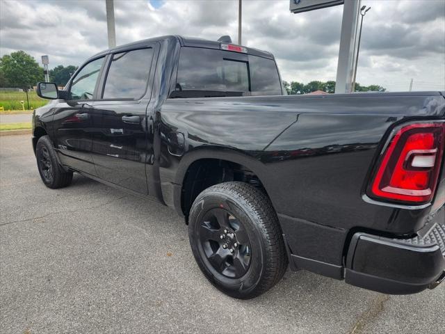 2025 RAM Ram 1500 RAM 1500 TRADESMAN CREW CAB 4X4 57 BOX