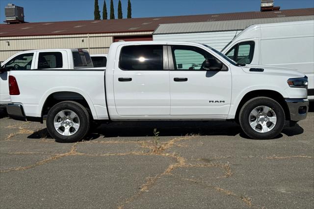 2025 RAM Ram 1500 RAM 1500 BIG HORN CREW CAB 4X2 57 BOX