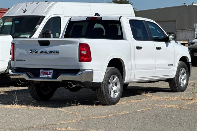 2025 RAM Ram 1500 RAM 1500 BIG HORN CREW CAB 4X2 57 BOX