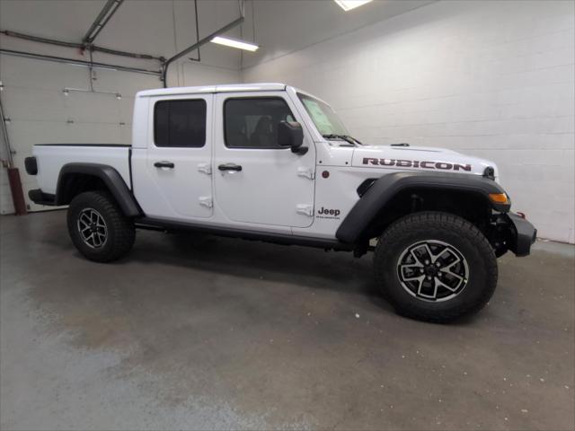 2025 Jeep Gladiator GLADIATOR RUBICON 4X4