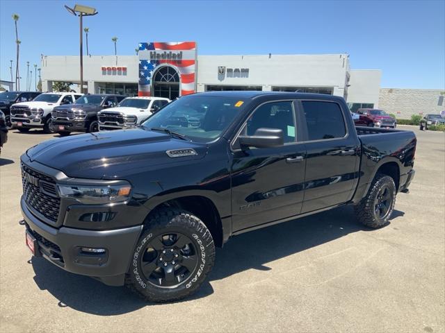 2025 RAM Ram 1500 RAM 1500 WARLOCK CREW CAB 4X4 57 BOX