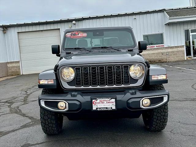 2025 Jeep Gladiator GLADIATOR HIGH TIDE 4X4