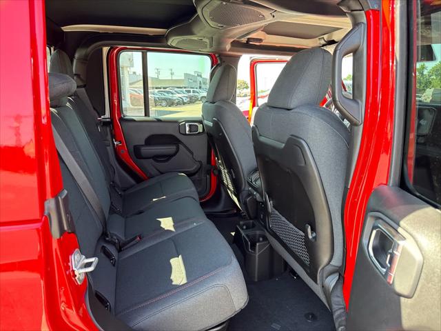 2025 Jeep Gladiator GLADIATOR RUBICON 4X4