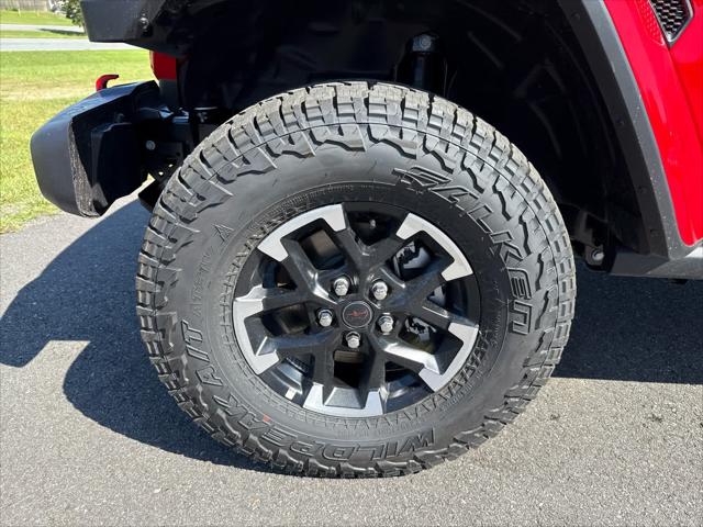 2025 Jeep Gladiator GLADIATOR RUBICON 4X4