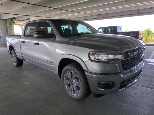 2025 RAM Ram 1500 RAM 1500 BIG HORN CREW CAB 4X2 64 BOX