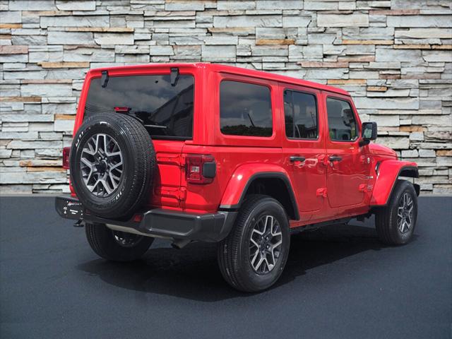 2024 Jeep Wrangler 4-Door Sahara 4x4
