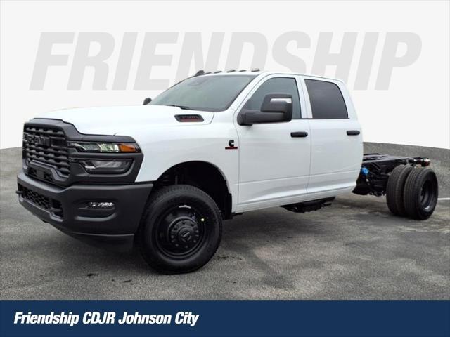 2025 RAM Ram 3500 Chassis Cab RAM 3500 TRADESMAN CREW CAB CHASSIS 4X4 60 CA