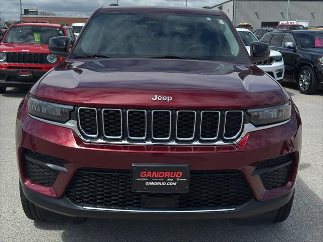 2023 Jeep Grand Cherokee Laredo 4x4