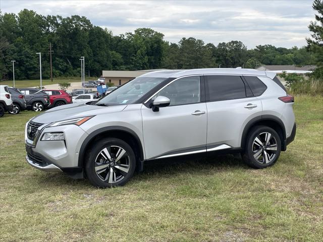 2021 Nissan Rogue Platinum FWD