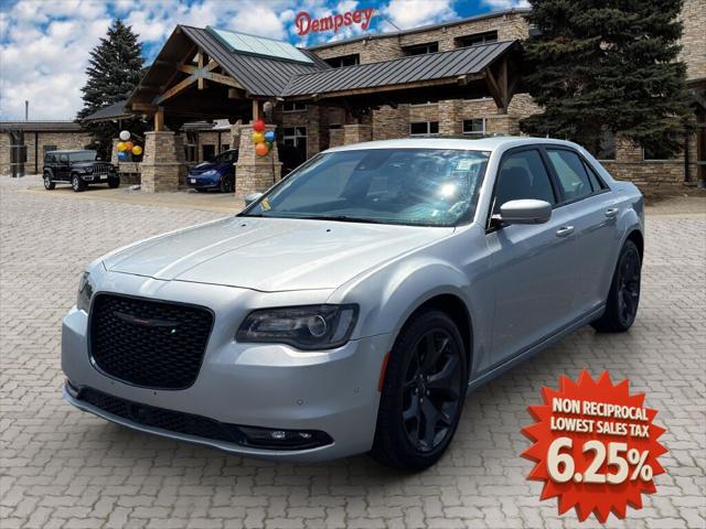 2023 Chrysler 300 300S 2023 Chrysler 300 300S