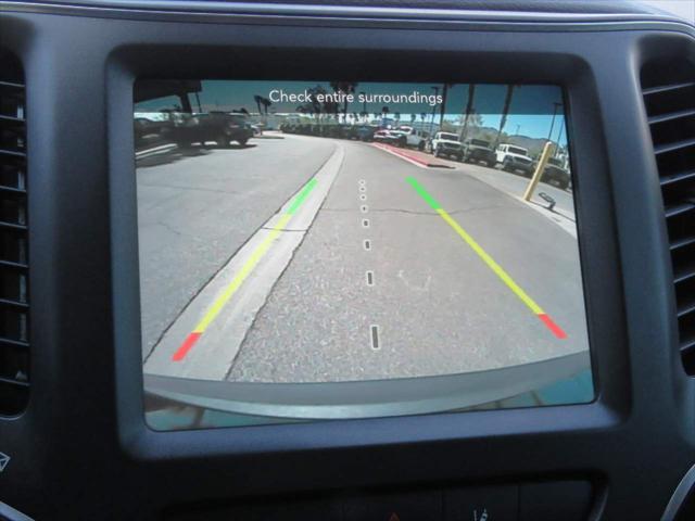 2022 Jeep Cherokee Trailhawk 4x4 2022 Jeep Cherokee Trailhawk 4x4