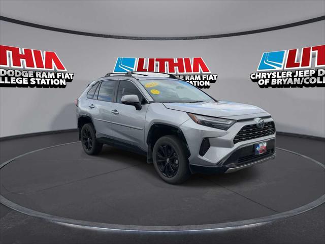 2024 Toyota RAV4 Hybrid SE