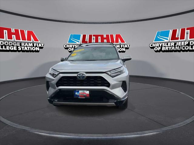 2024 Toyota RAV4 Hybrid SE