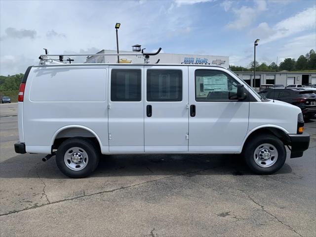 2025 Chevrolet Express Cargo Van RWD 2500 Regular Wheelbase WT