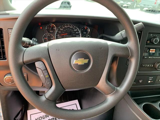 2025 Chevrolet Express Cargo Van RWD 2500 Regular Wheelbase WT