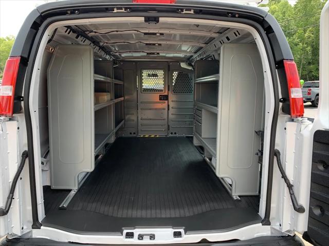 2025 Chevrolet Express Cargo Van RWD 2500 Regular Wheelbase WT