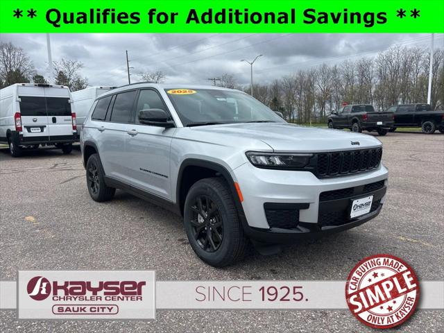 2025 Jeep Grand Cherokee GRAND CHEROKEE L ALTITUDE 4X4