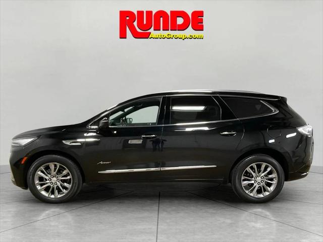 2022 Buick Enclave AWD Avenir