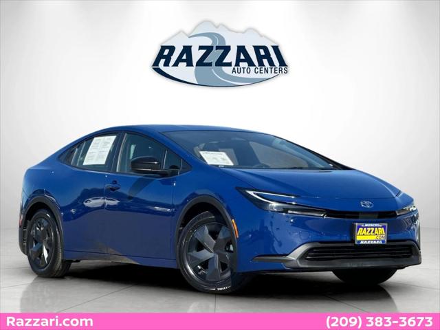 2024 Toyota Prius LE