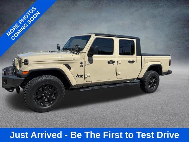 2022 Jeep Gladiator Sport S 4x4