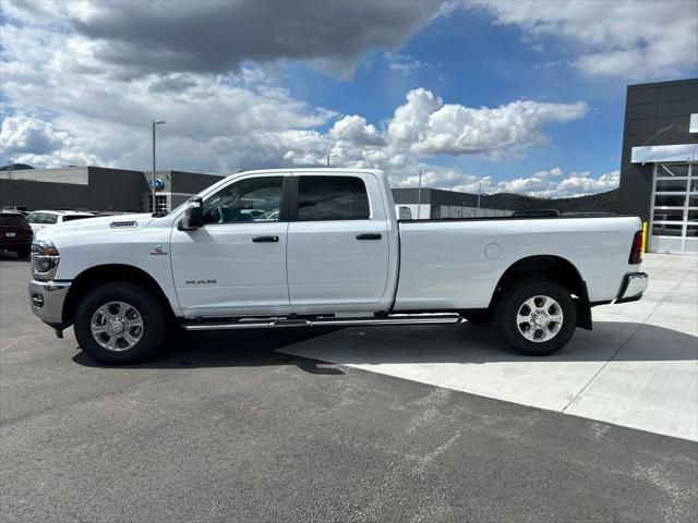 2025 RAM Ram 3500 RAM 3500 BIG HORN CREW CAB 4X4 8 BOX