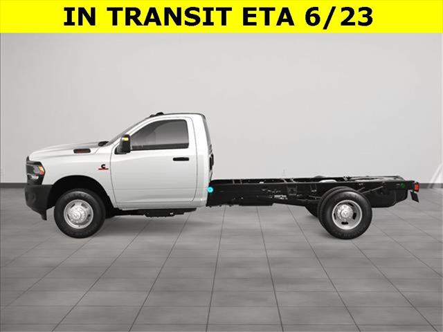 2024 RAM Ram 3500 Chassis Cab RAM 3500 TRADESMAN CHASSIS REGULAR CAB 4X2 84 CA