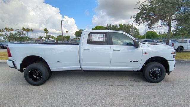2025 RAM Ram 3500 RAM 3500 LARAMIE CREW CAB 4X4 8 BOX