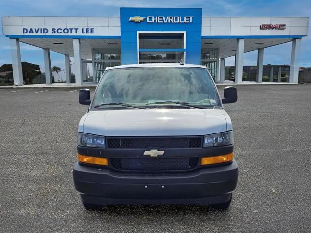 2025 Chevrolet Express Cargo Van RWD 2500 Regular Wheelbase WT
