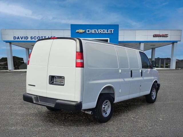 2025 Chevrolet Express Cargo Van RWD 2500 Regular Wheelbase WT