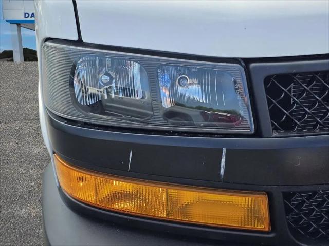 2025 Chevrolet Express Cargo Van RWD 2500 Regular Wheelbase WT