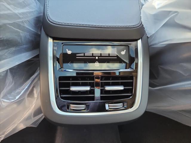 2025 Volvo XC90 B6 Plus 7-Seater
