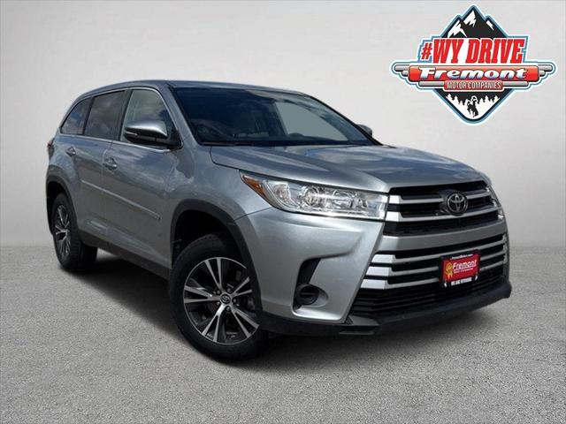 2019 Toyota Highlander LE