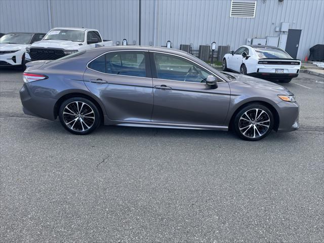 2020 Toyota Camry SE AWD 2020 Toyota Camry SE AWD