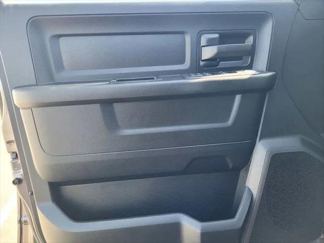 2025 Ram 2500 Tradesman Crew Cab 4x4 6'4" Box