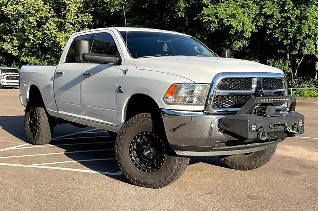 2017 RAM 2500 SLT Crew Cab 4x4 64 Box