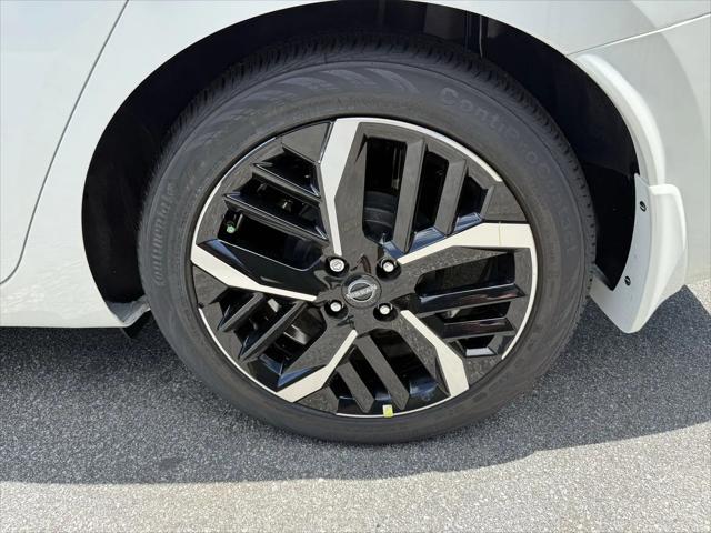 2025 Nissan Versa 1.6 SR