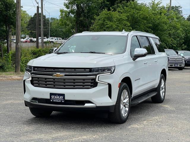 2023 Chevrolet Suburban 2WD Premier