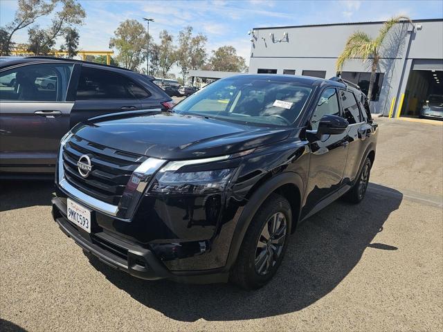 2024 Nissan Pathfinder SV 4WD