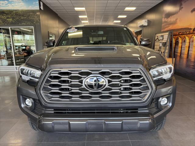 2022 Toyota Tacoma Base