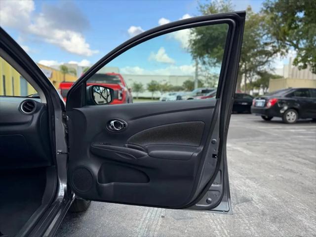 2018 Nissan Versa 1.6 SV